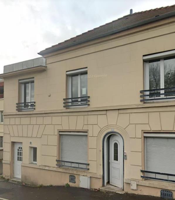 Villiers Le Bel -Villepinte -Roissy - Cdg-Paris Villiers-le-Bel Exterior photo
